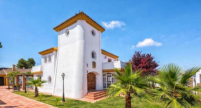 fuente de piedra foto booking.com