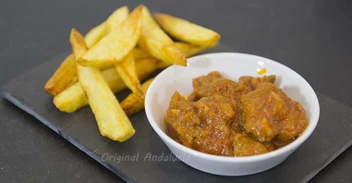 Carne con tomate