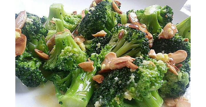 Brocoli met amandel