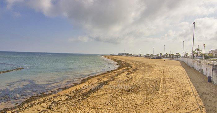 Playa Cruz del Mar in Chipiona