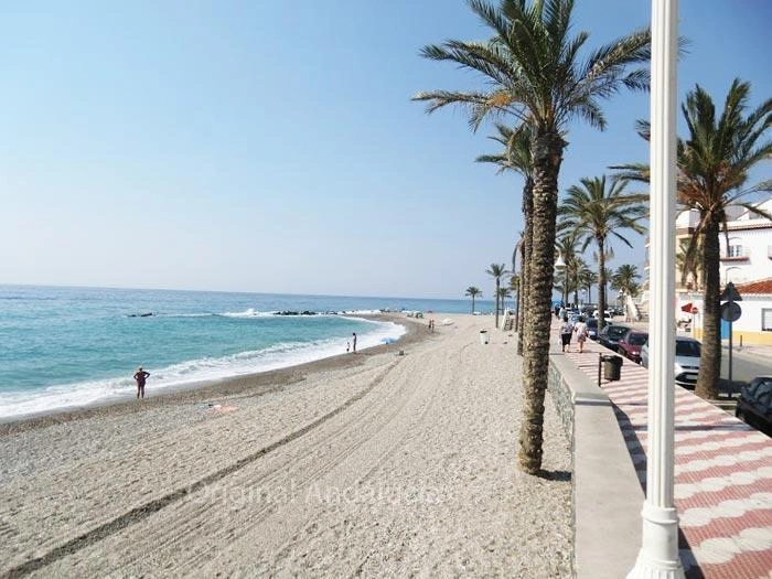 playa castell ferro